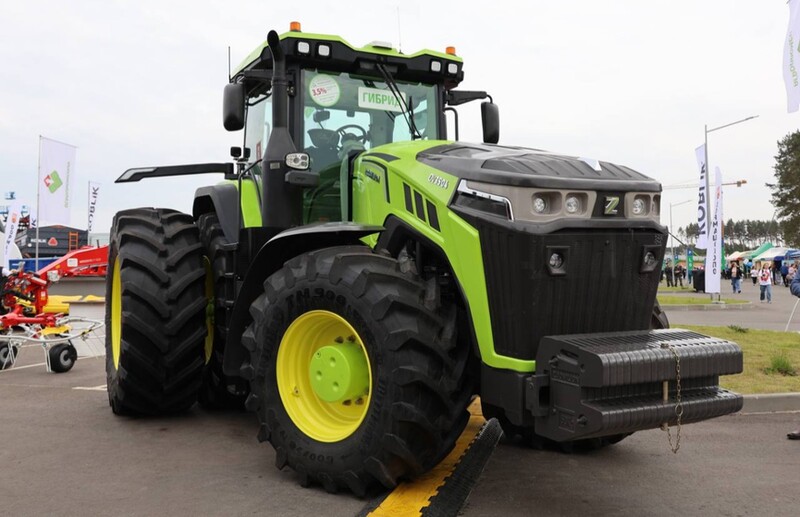 гибридный трактор